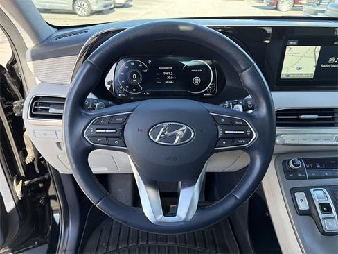 Used 2021 Hyundai Palisade Limited image 25