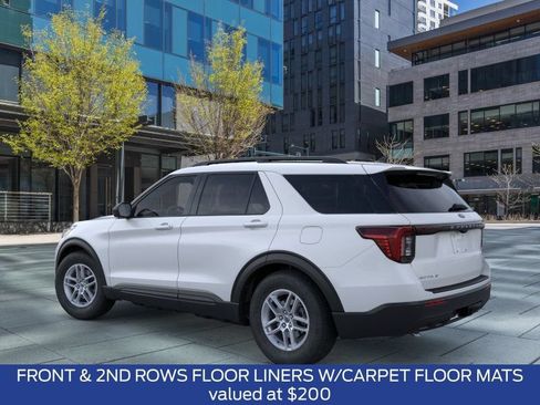 New 2026 Ford Explorer Active AWD/4WD image 5