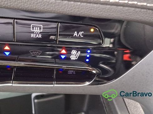 Certified 2023 Buick Envision Avenir AWD/4WD image 26