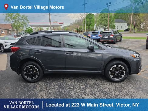 Used 2021 Subaru Crosstrek 2.0i Premium AWD/4WD image 4