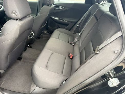 Used 2024 Chevrolet Malibu LT image 17