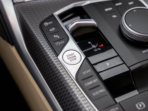 Certified 2025 BMW 440i xDrive Convertible w/ Premium Package image 20