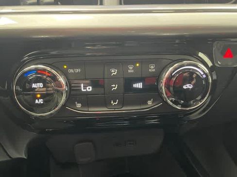 New 2026 Chevrolet Trax LT w/ Driver Confidence Package FWD image 5