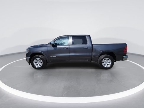 Used 2022 RAM 1500 Laramie AWD/4WD image 5