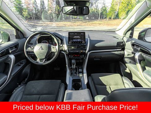 Used 2024 Mitsubishi Eclipse Cross SE image 16