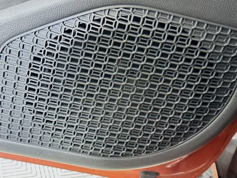 Used 2025 Toyota Tacoma TRD Off-Road image 19