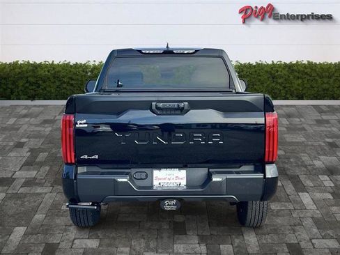 Used 2025 Toyota Tundra SR5 AWD/4WD image 9