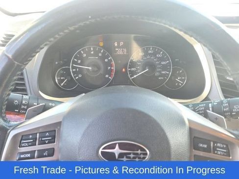 Used 2012 Subaru Outback 2.5i Limited w/ Moonroof Pkg AWD/4WD image 13