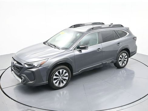 Used 2024 Subaru Outback Limited image 13