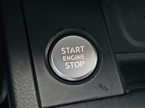 Used 2018 Audi A4 2.0T Premium Plus image 23