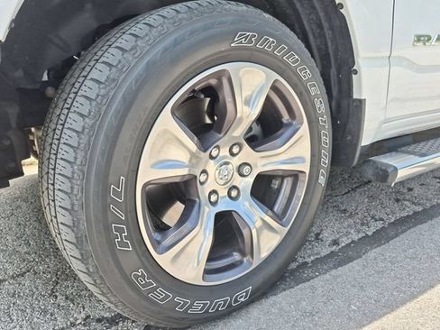 Used 2023 RAM 1500 Laramie AWD/4WD image 14