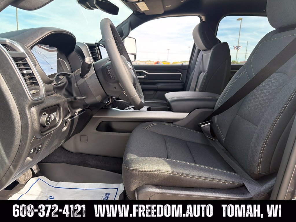 Used 2026 RAM 1500 Big Horn AWD/4WD image 25