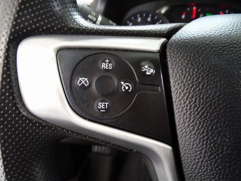 Certified 2023 GMC Acadia SLE w/ Driver Convenience Package image 7