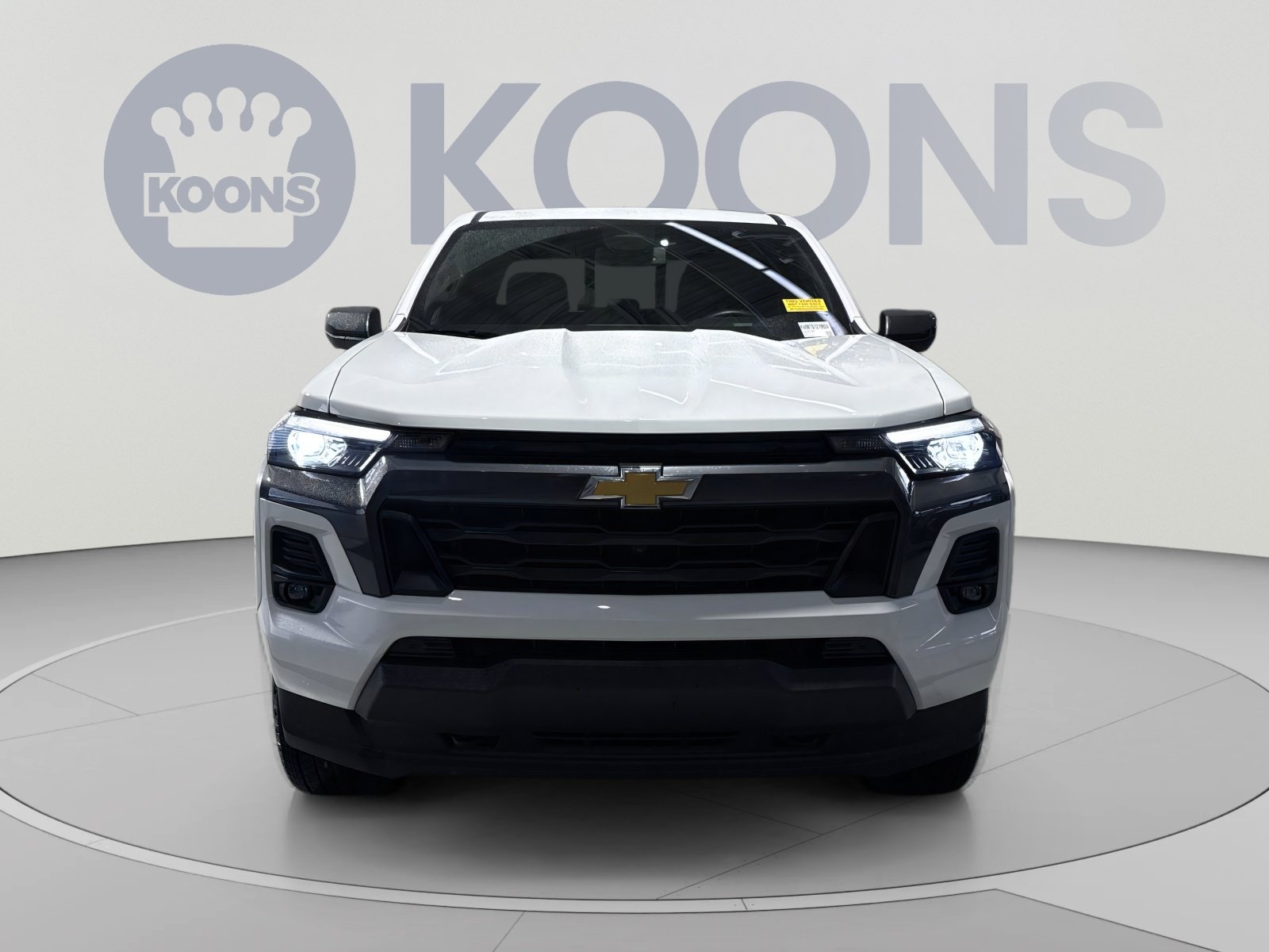 Used 2025 Chevrolet Colorado LT w/ LT Convenience Package AWD/4WD image 4