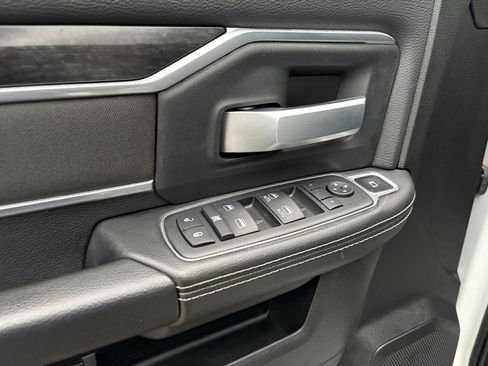 Used 2024 RAM 3500 Big Horn image 40