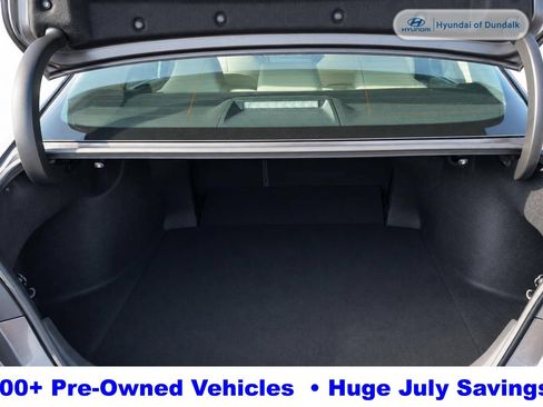 Used 2019 Toyota Camry LE FWD image 12