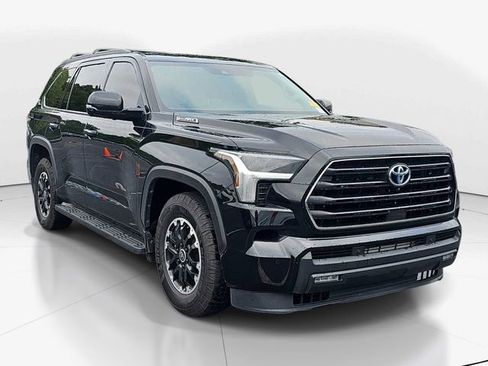 Used 2024 Toyota Sequoia SR5 w/ SR5 Premium Package AWD/4WD image 1