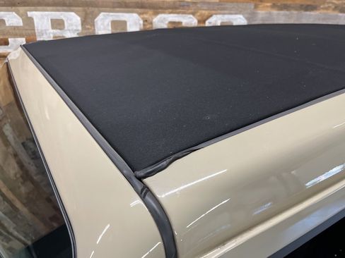 Used 2022 Jeep Wrangler Unlimited Rubicon 4xe w/ Cold Weather Group image 5