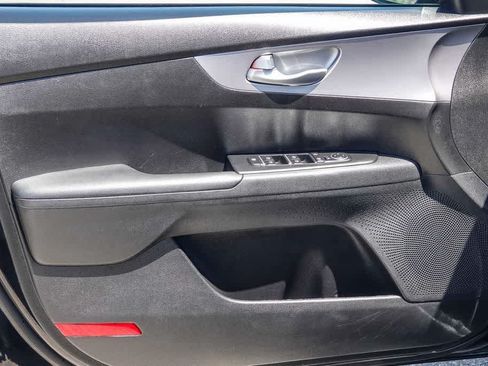 Certified 2023 Kia Forte LXS FWD image 19