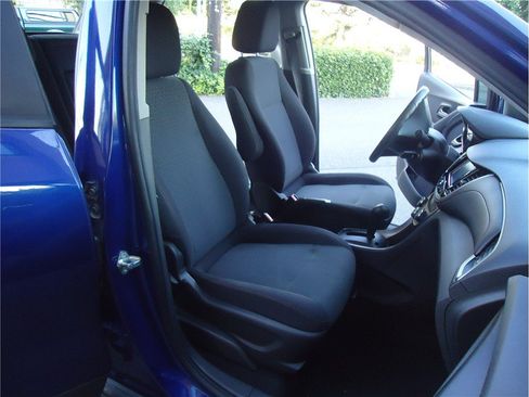 Used 2017 Chevrolet Trax LS FWD image 14