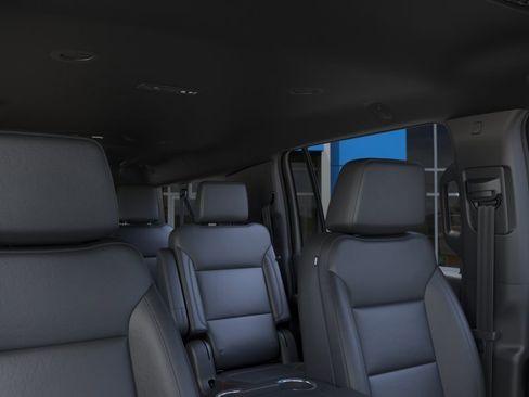 New 2026 Chevrolet Suburban LT w/ Comfort Package AWD/4WD image 24