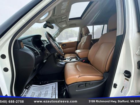 Used 2017 INFINITI QX80 Signature Edition w/ All Season Package AWD/4WD image 14