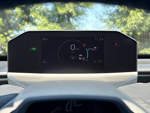New 2026 Toyota C-HR AWD/4WD image 32