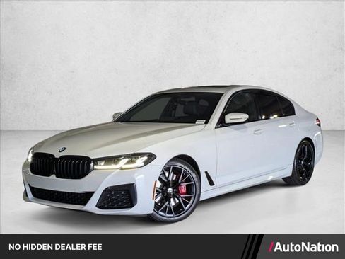 Used 2022 BMW 530i w/ M Sport Package RWD image 1