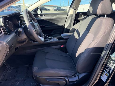 Used 2022 Kia K5 LX image 20