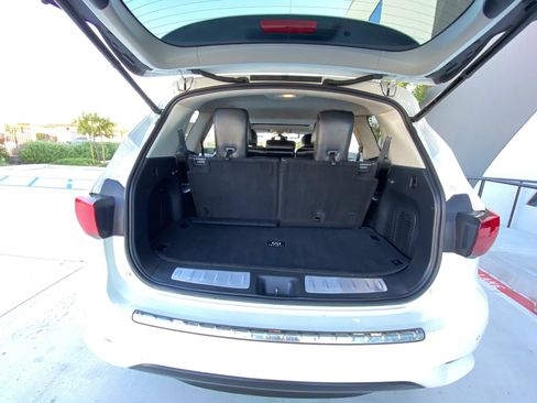 Used 2019 INFINITI QX60 Luxe w/ Essential Package AWD/4WD image 31