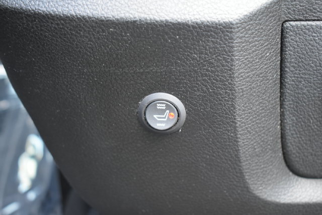 Used 2019 RAM 1500 Express w/ Wheel & Sound Group AWD/4WD image 18