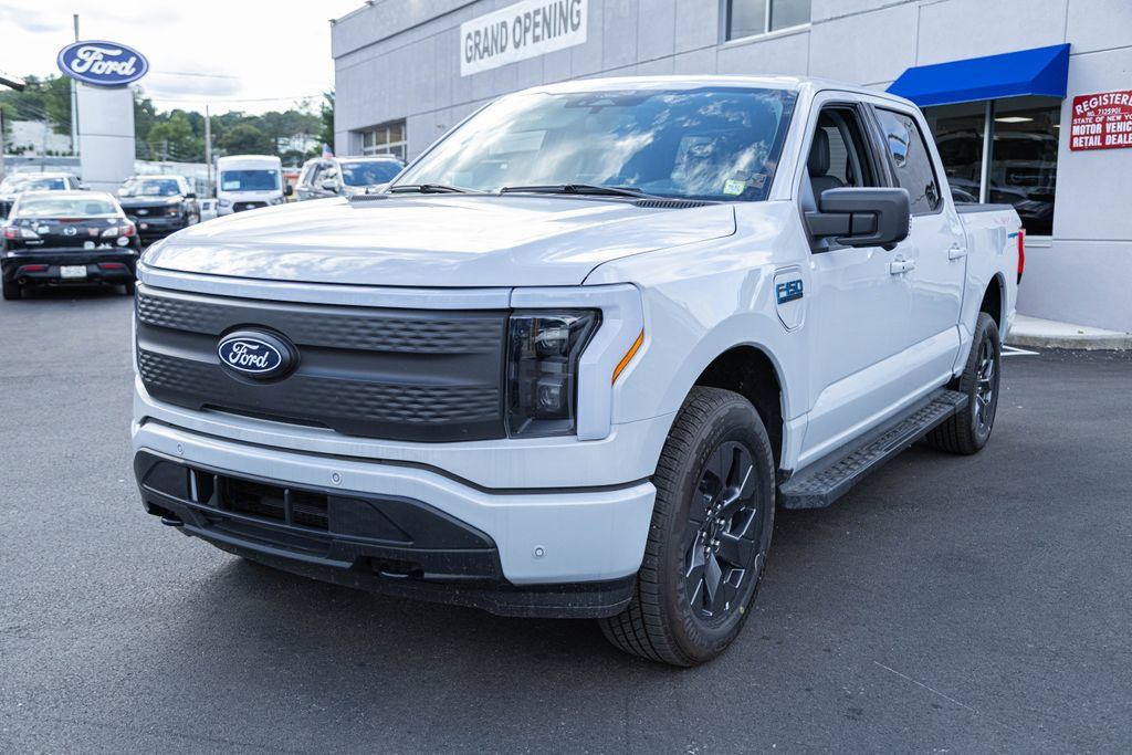 New 2025 Ford F150 Lightning Flash AWD/4WD image 2