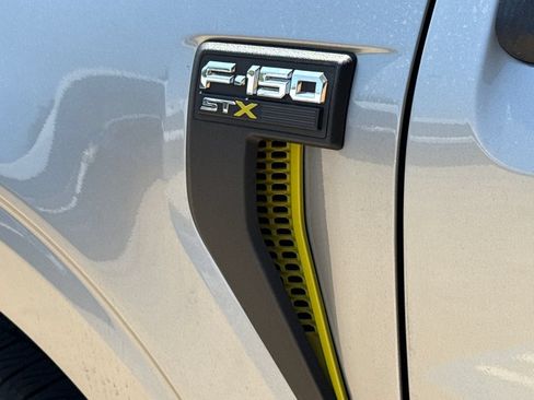 Used 2024 Ford F150 STX RWD image 9