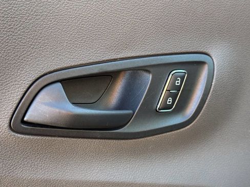 Used 2024 Ford E-Transit Low Roof image 32