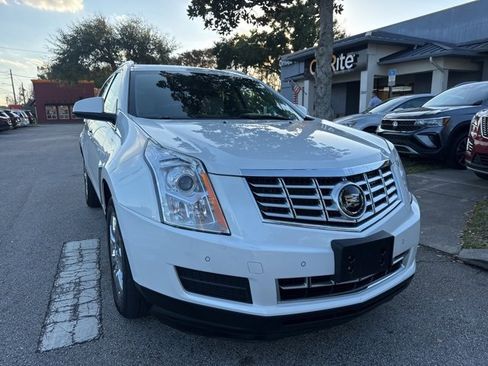Used 2016 Cadillac SRX Luxury w/ Driver Awareness Package image 2