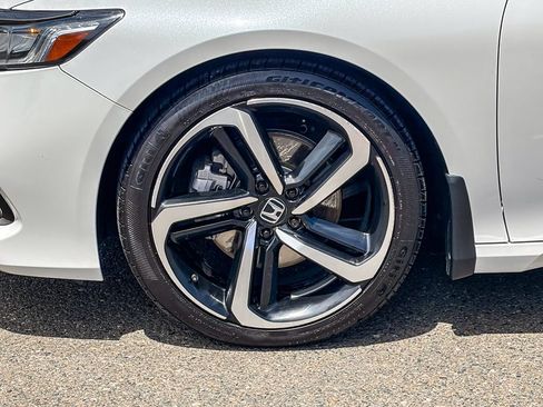 Used 2021 Honda Accord Sport image 13