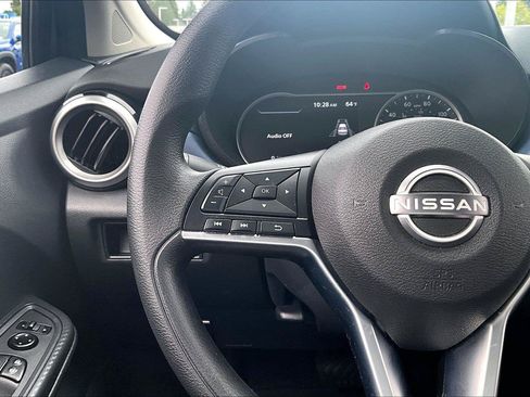 Used 2025 Nissan Versa SV w/ Trunk Package FWD image 11