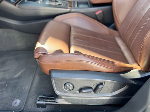 Used 2018 Audi Q5 2.0T Premium Plus w/ Premium Plus Package image 22