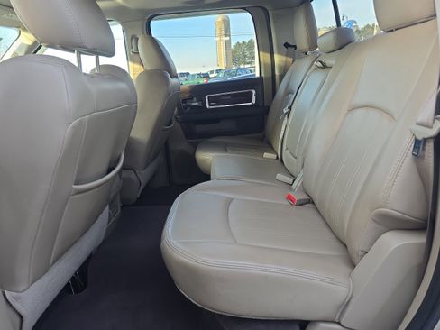 Used 2011 RAM 2500 Laramie w/ HD Snow Plow Prep Group image 19