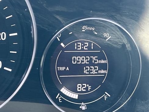 Used 2017 Honda HR-V EX-L image 19