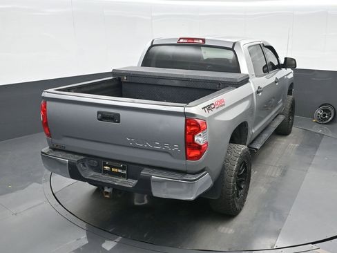 Used 2018 Toyota Tundra SR5 w/ TRD Off Road Package image 21