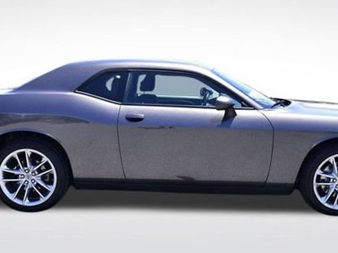 Used 2022 Dodge Challenger GT AWD/4WD image 5