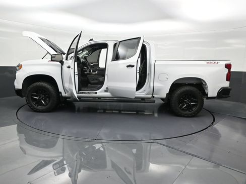 Used 2024 Chevrolet Silverado 1500 LT Trail Boss image 34