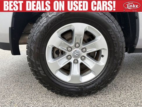 Used 2024 RAM 1500 Laramie AWD/4WD image 33