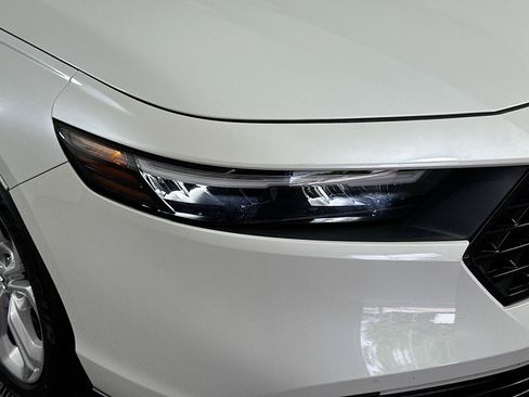 Certified 2024 Honda Accord LX image 24