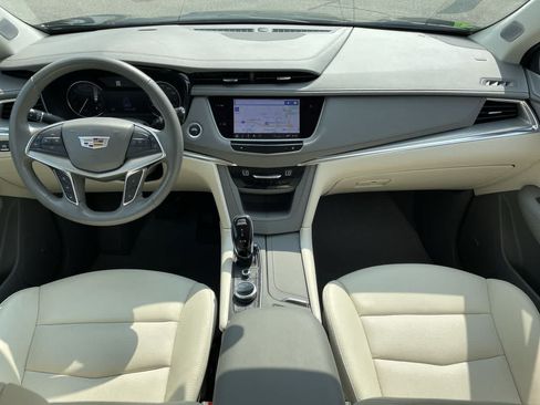 Certified 2023 Cadillac XT5 Premium Luxury AWD/4WD image 25