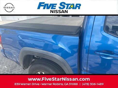 Used 2018 Toyota Tacoma TRD Off-Road w/ TRD Premium Off Road Package RWD image 7