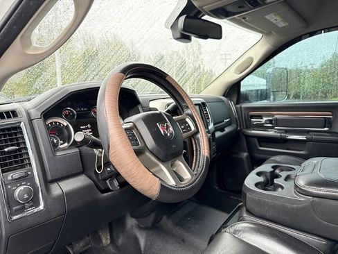 Used 2016 RAM 5500 Laramie AWD/4WD image 21