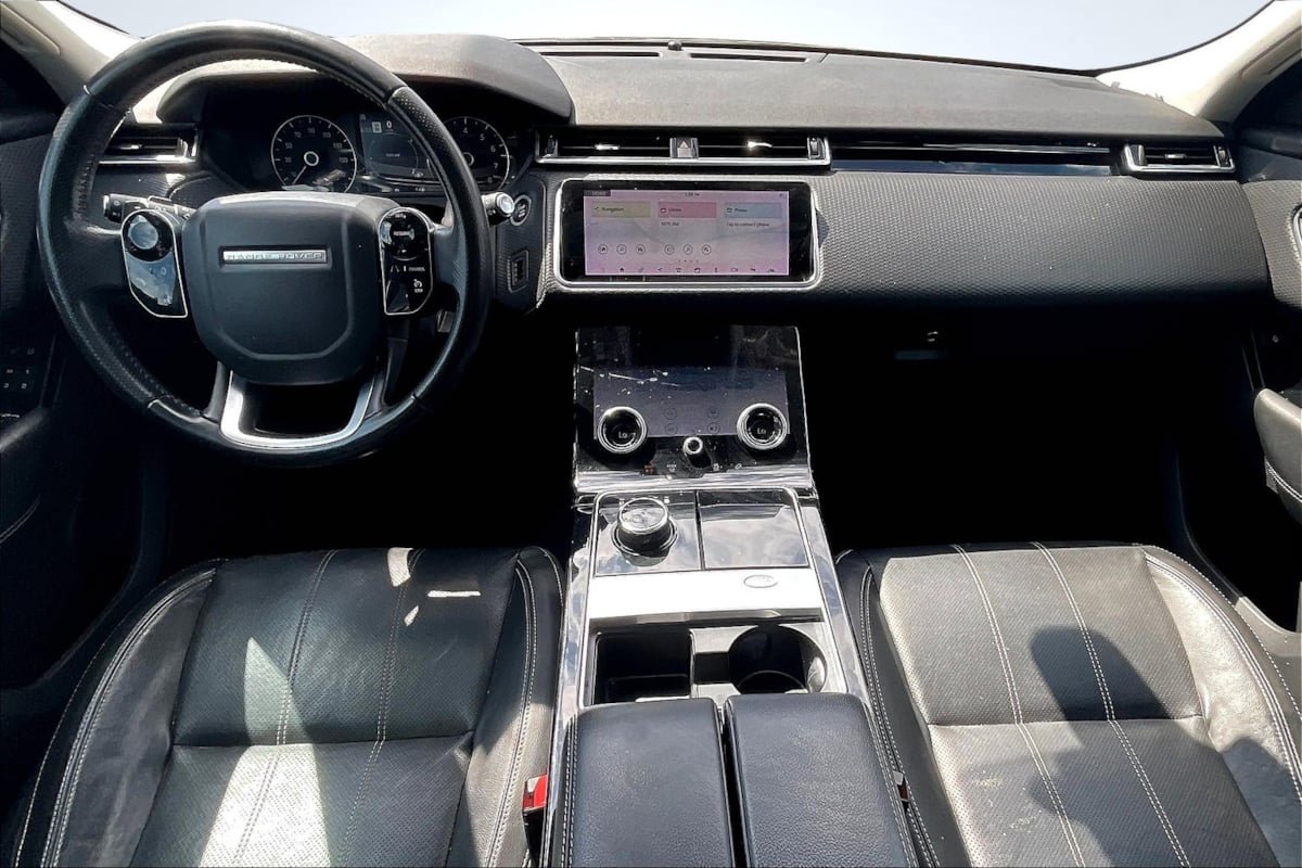 Used 2019 Land Rover Range Rover Velar S AWD/4WD image 16