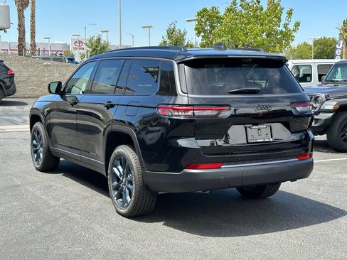 New 2026 Jeep Grand Cherokee L Limited AWD/4WD image 4
